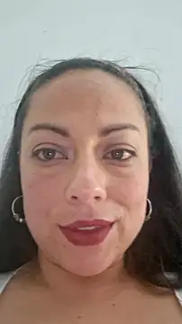 Snapshot of Katia_gh chatting on November 11, 11:27 pm Katia gh online show from November 11, 11:27 pm