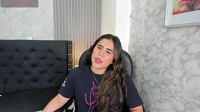 Snapshot of alicy__torres chatting on May 22, 12:33 pm alicy torres online show from May 22, 12:33 pm
