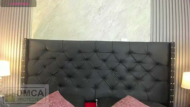 Snapshot of alicy__torres chatting on June 5, 12:11 pm alicy torres online show from June 5, 12:11 pm