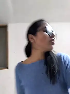 Goddesscut333 online show from February 21, 9:05 pm