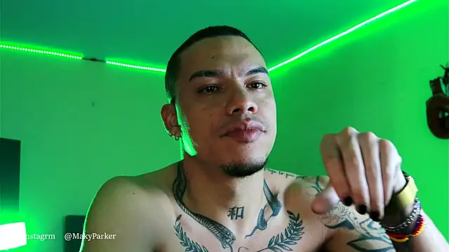 AlphaMasterXxx online show from November 22, 8:52 pm