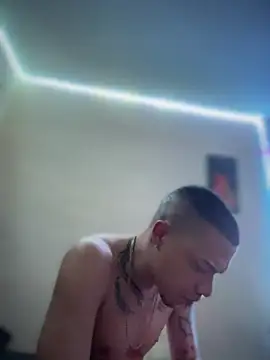 AlphaMasterXxx online show from March 1, 9:22 am