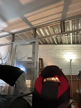 AlphaMasterXxx online show from April 18, 11:27 pm