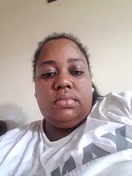 Snapshot of Karamelsaus chatting on November 10, 12:37 pm Karamelsaus online show from November 10, 12:37 pm