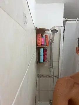 Snapshot of MilaRenee chatting on October 1, 7:31 pm MilaRenee online show from October 1, 7:31 pm