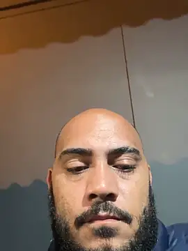 Snapshot of Morenocasado34liberal chatting on September 25, 1:31 am Morenocasado34liberal online show from September 25, 1:31 am