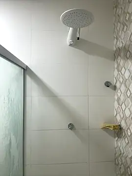 Snapshot of Morenocasado34liberal chatting on October 23, 9:52 am Morenocasado34liberal online show from October 23, 9:52 am