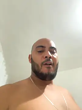 Snapshot of Morenocasado34liberal chatting on November 19, 10:32 pm Morenocasado34liberal online show from November 19, 10:32 pm