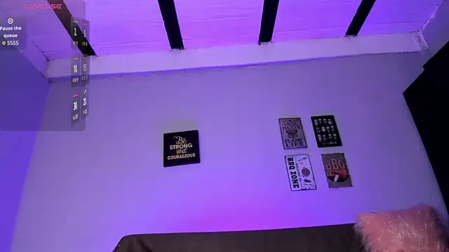 elizabethboltXXX online show from February 10, 7:40 pm