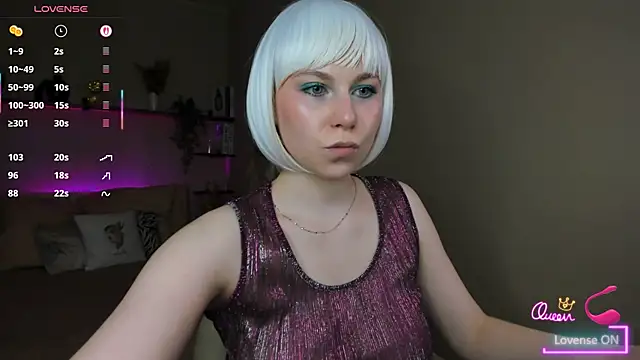 Snapshot of EvaCrosby chatting on June 5, 2:34 pm EvaCrosby online show from June 5, 2:34 pm