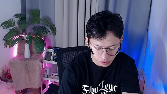 pinkcock froi2305 online show from February 15, 1:13 am