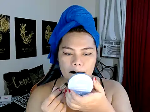 TSbrianaHugeCock online show from December 4, 5:32 pm