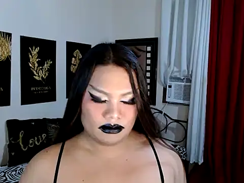 TSbrianaHugeCock online show from December 13, 7:53 pm