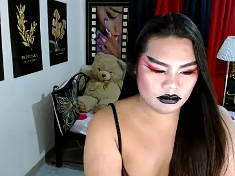 Snapshot of TSbrianaHugeCock chatting on May 11, 4:04 pm TSbrianaHugeCock online show from May 11, 4:04 pm