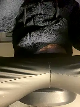 Skeye2 online show from December 2, 1:55 am