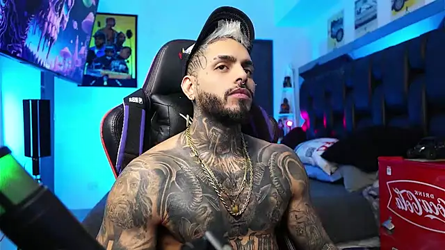 logan hugh8 online show from February 16, 10:17 pm