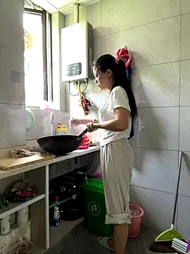 coco-o online show from September 28, 3:34 am