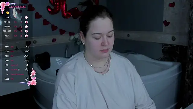 HelenHartt online show from February 20, 9:00 am