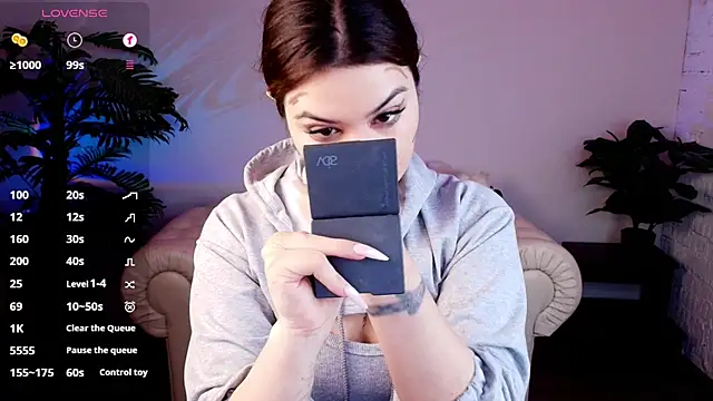 Dark Moni online show from February 8, 2:48 am