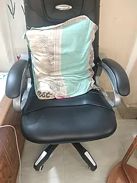 Nupur12s online show from October 9, 5:49 am