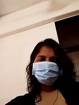 Love Foreverr12 online show from October 7, 5:59 am