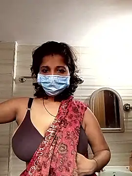 Love Foreverr12 online show from November 25, 6:35 am