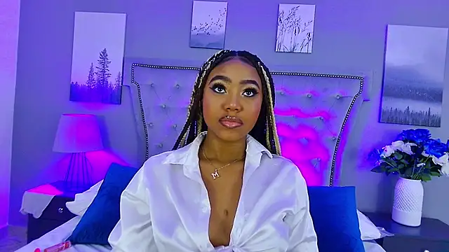 Snapshot of AngelaRoberts chatting on November 10, 4:11 am AngelaRoberts online show from November 10, 4:11 am