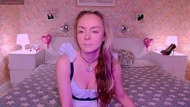 Snapshot of Little_Rockk chatting on June 23, 10:46 am Little Rockk online show from June 23, 10:46 am