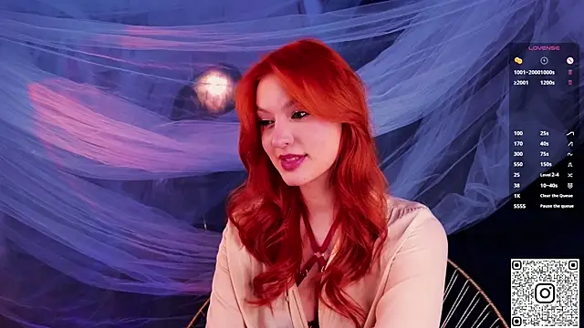 GildedKitten online show from January 9, 7:15 pm