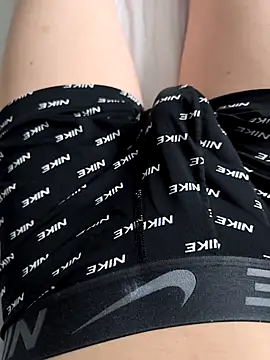 luckylover2024 online show from December 23, 9:07 am