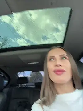  JessyRey  online show from April 19, 10:58 am