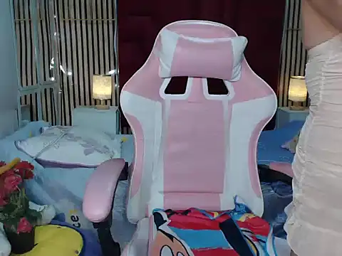 Lisiton online show from November 2, 3:53 am