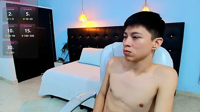 Snapshot of Abraham_horny18 chatting on September 16, 8:32 pm Abraham horny18 online show from September 16, 8:32 pm