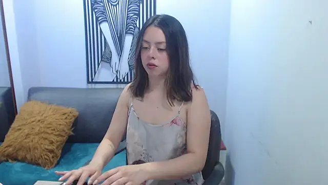 Snapshot of LiaGlow chatting on September 13, 3:56 pm LiaGlow online show from September 13, 3:56 pm