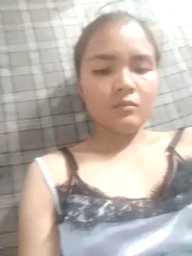 Snapshot of Sexy-Mama25 chatting on September 18, 4:14 am Sexy-Mama25 online show from September 18, 4:14 am