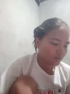 Sexy-Mama25 online show from April 4, 6:05 pm