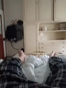 Empi19cm online show from March 29, 6:13 am