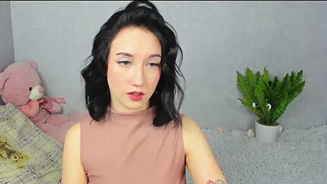 EileenMoores online show from December 4, 7:11 pm