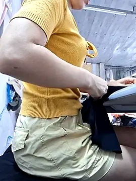 irina hana online show from October 31, 6:47 am