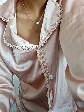 irina hana online show from November 14, 2:43 am