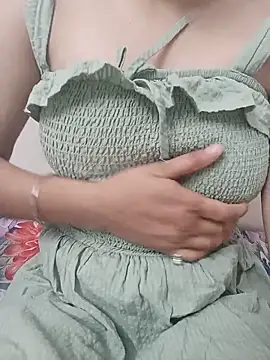 baddy8008 online show from June 16, 5:26 pm
