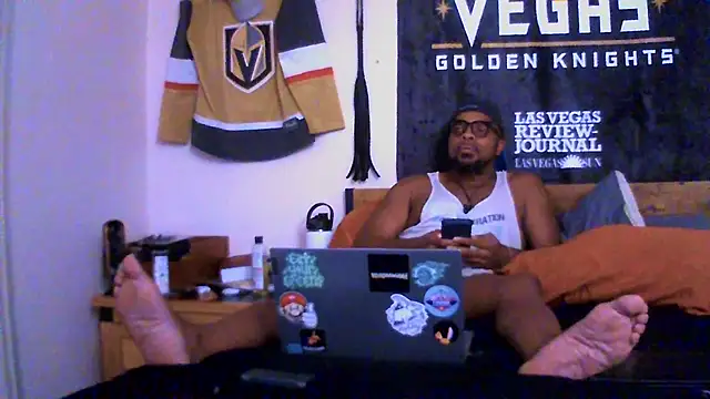 Snapshot of Str8ishVegasGuy chatting on September 14, 12:04 pm Str8ishVegasGuy online show from September 14, 12:04 pm