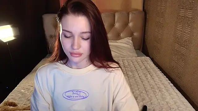 Aria Mila online show from June 11, 2:04 pm