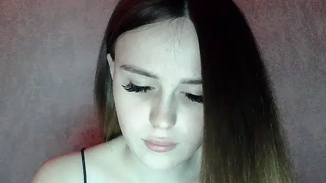 SweetLoraa online show from March 27, 12:05 am