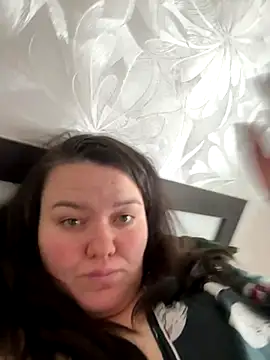 SunnyLeila2101 online show from October 1, 9:48 am