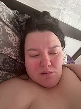 SunnyLeila2101 online show from February 24, 9:40 am