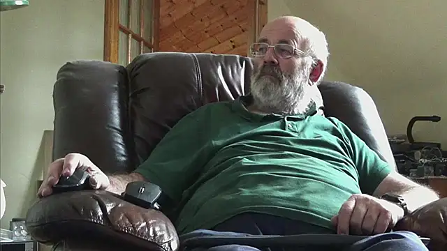 janzer13 online show from October 26, 2:12 pm