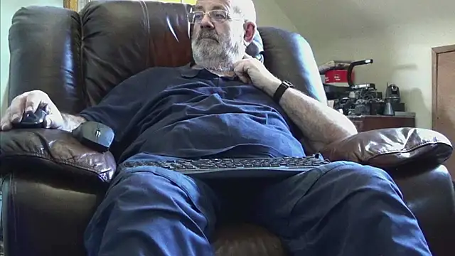 janzer13 online show from March 3, 2:12 pm