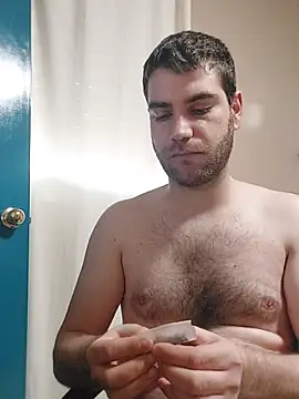 LoboSolitariooy online show from November 3, 2:40 pm