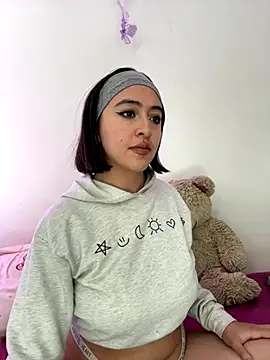 Snapshot of Sweet_Agata1 chatting on December 5, 2:25 pm Sweet Agata1 online show from December 5, 2:25 pm